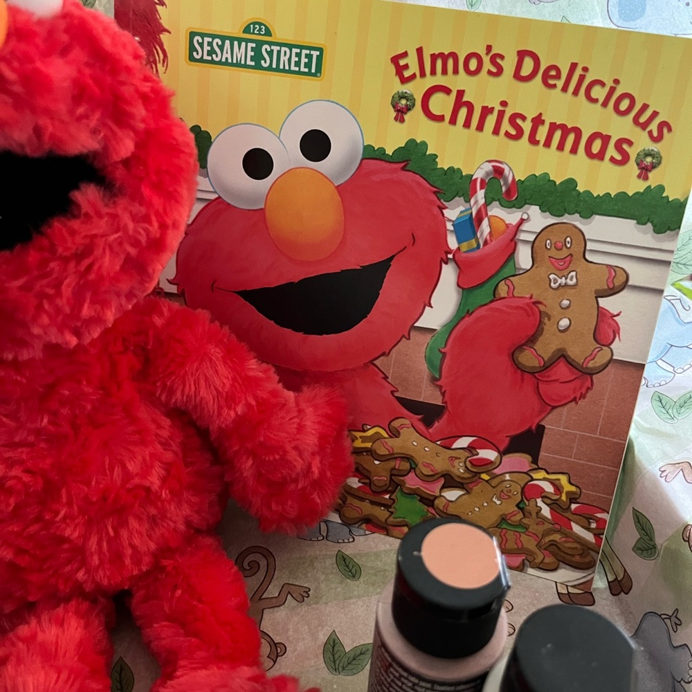 Elmo Christmas Art Kit - Picture 3 of 3